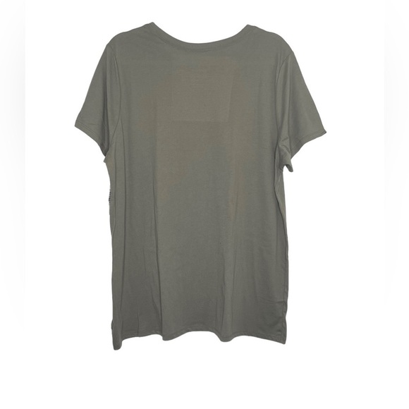 Torrid Classic Fit‎ Crew Neck Tee Horse Graphic Dusty Olive Green NWT - Picture 3 of 10